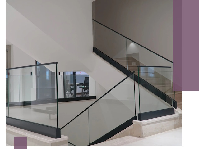 Стеклянные перила премиум-класса с установкой в Ногинске