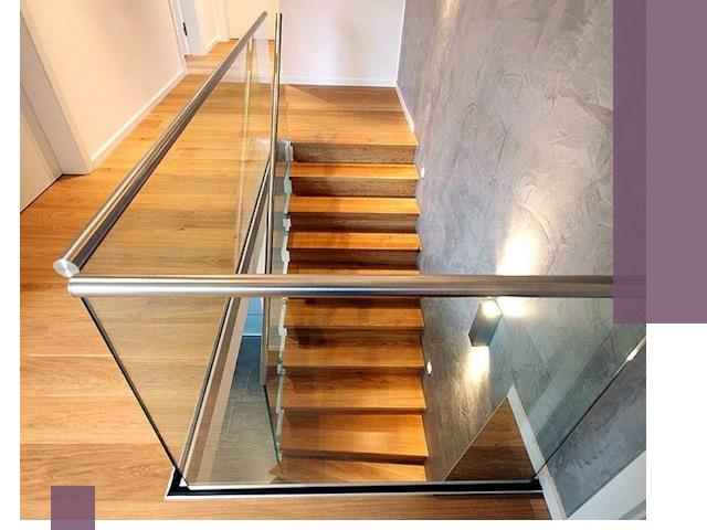 Перила для лестницы в доме — изготовление и монтаж в Ногинске