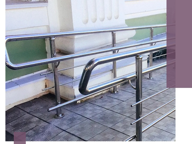 Ограждения пандусов из металла и нержавейки в Ногинске