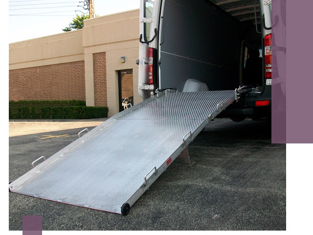 Мобильные пандусы в Ногинске — производство, монтаж и аренда