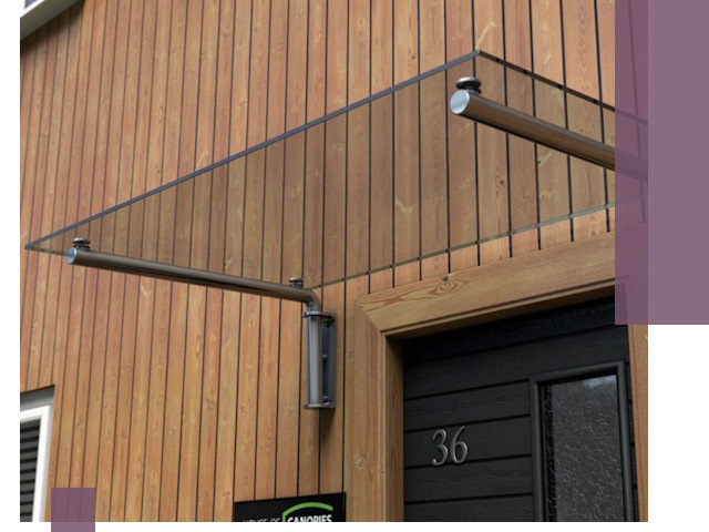 Стеклянные козырьки на входы и фасады в Ногинске